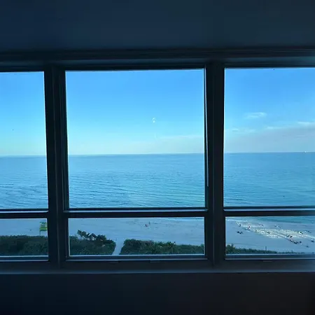 Miami Beach Oceanfront Exterior photo