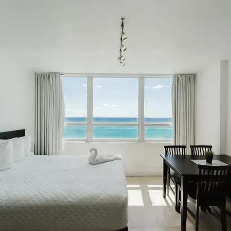 Miami Beach Oceanfront Exterior photo
